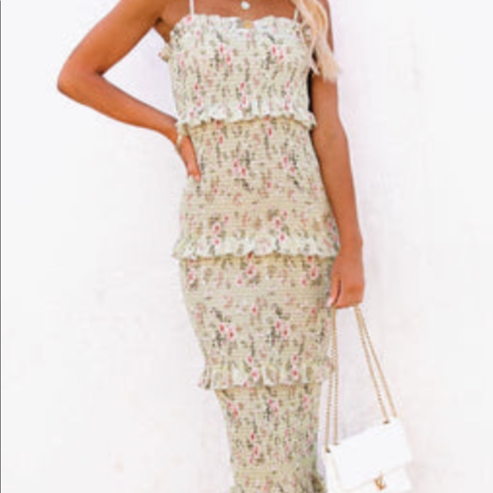 VICI Be My Guest Smocked Ruffle Midi Dress in Sage Size Medium